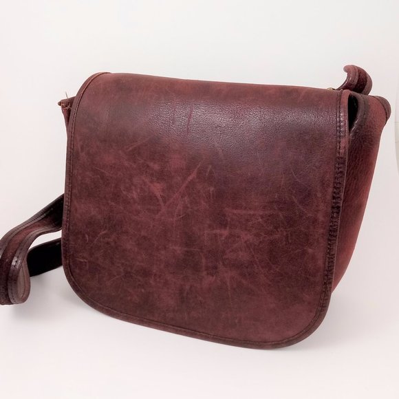 Coach Handbags - Vtg 90s Coach Messenger Flap Shoulder Bag Purse